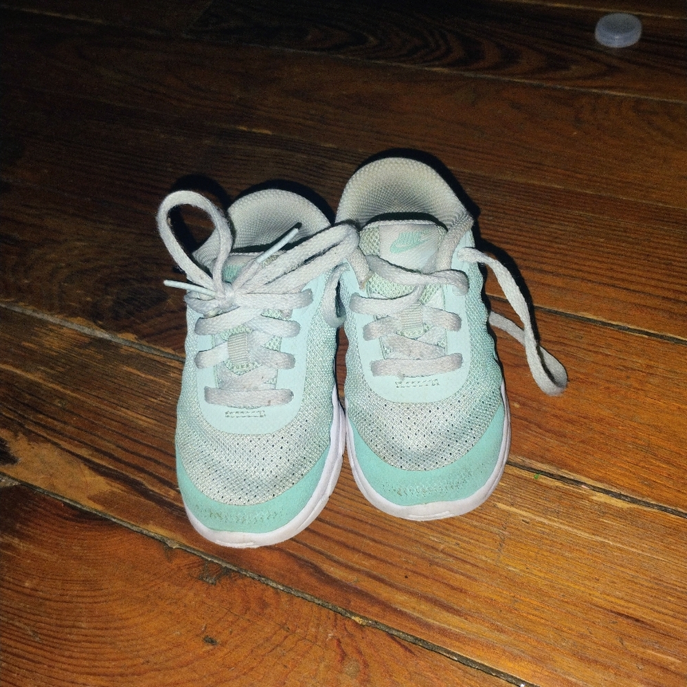 Air max sneakers